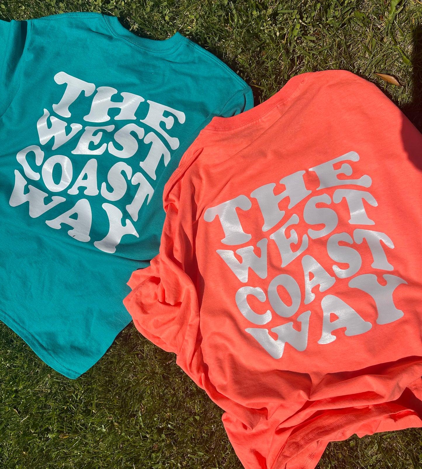 Wavy logo T- Coral