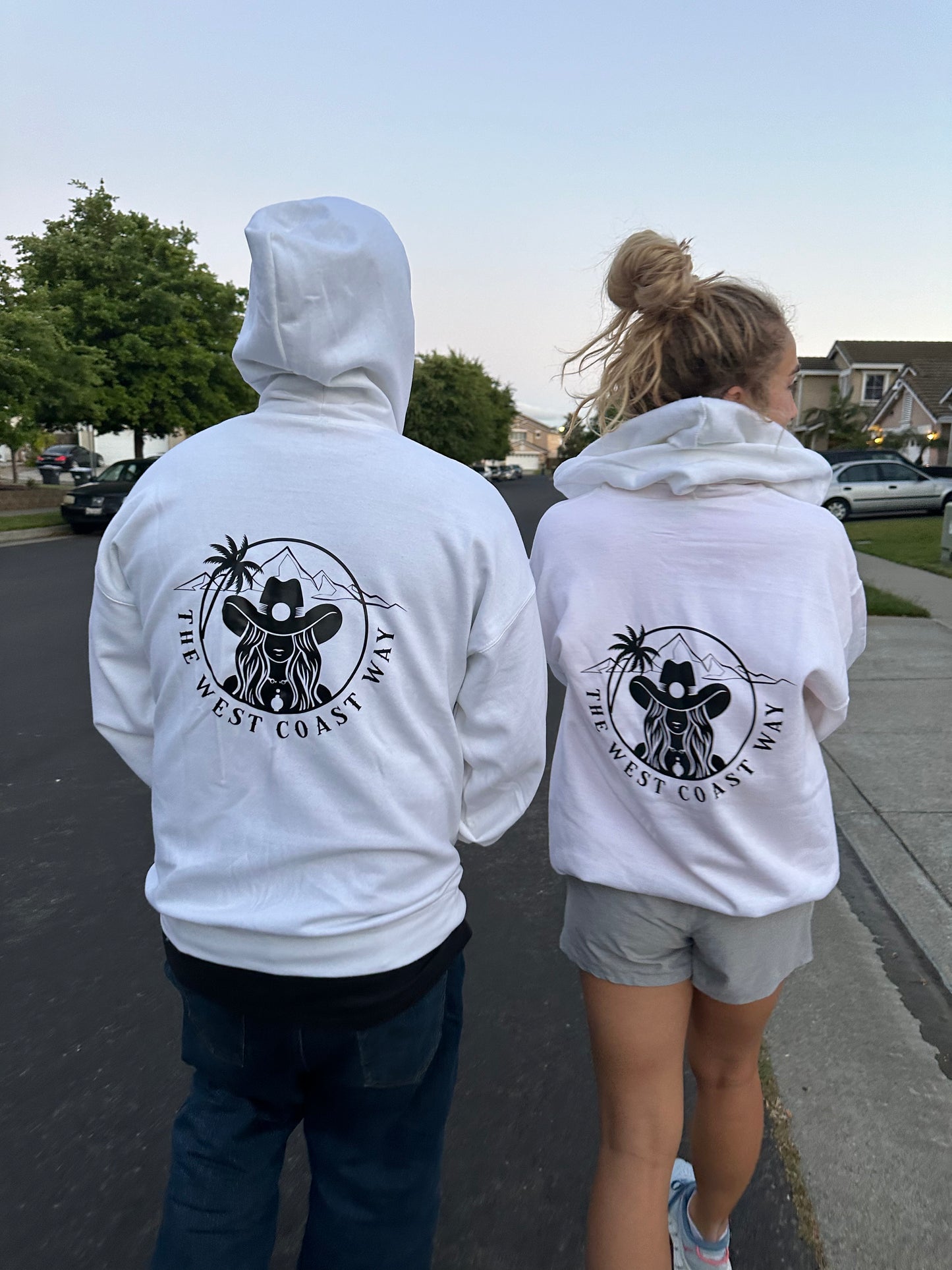 Logo Zip Up- White/Black